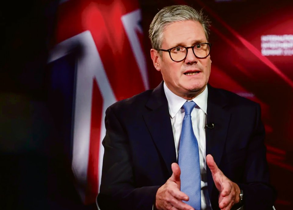 英日东京峰会：深化防务与安全合作的地缘战略转向