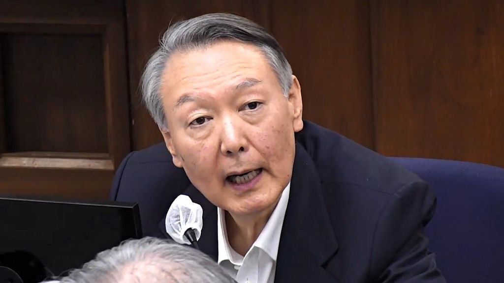 尹锡悦五年刑期：一场未遂戒严如何撕裂韩国民主