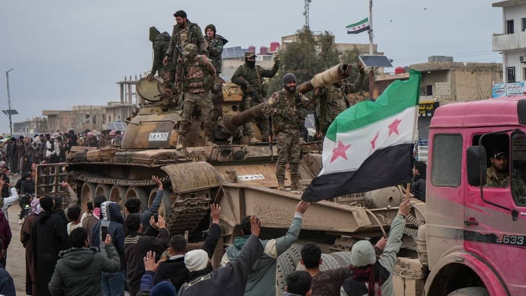 叙利亚最大油田易主：一场军事接管背后的政治棋局与地区变局