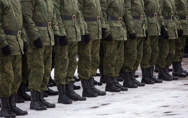 俄罗斯全球征兵策略：高额激励与胁迫指控背后的乌克兰战争人力困境