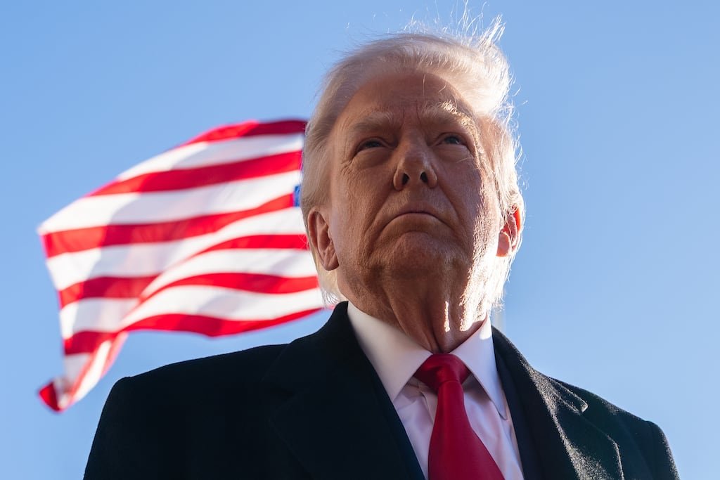 特朗普第二任期：移民铁腕与联盟重塑如何定义美国新常态