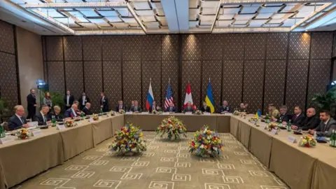 日内瓦三方会谈：俄乌美战略接触与和平进程的系统化困境