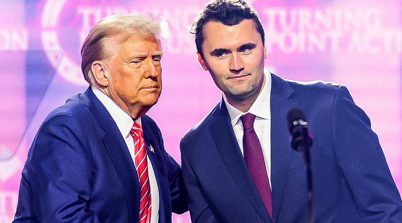 政治暴力阴影下的美国撕裂：查理·柯克遇刺事件全景解析